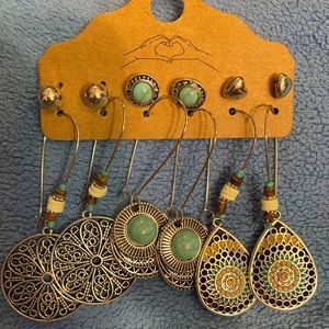 Fashion Vintage Style Bohemian Earrings. New!!